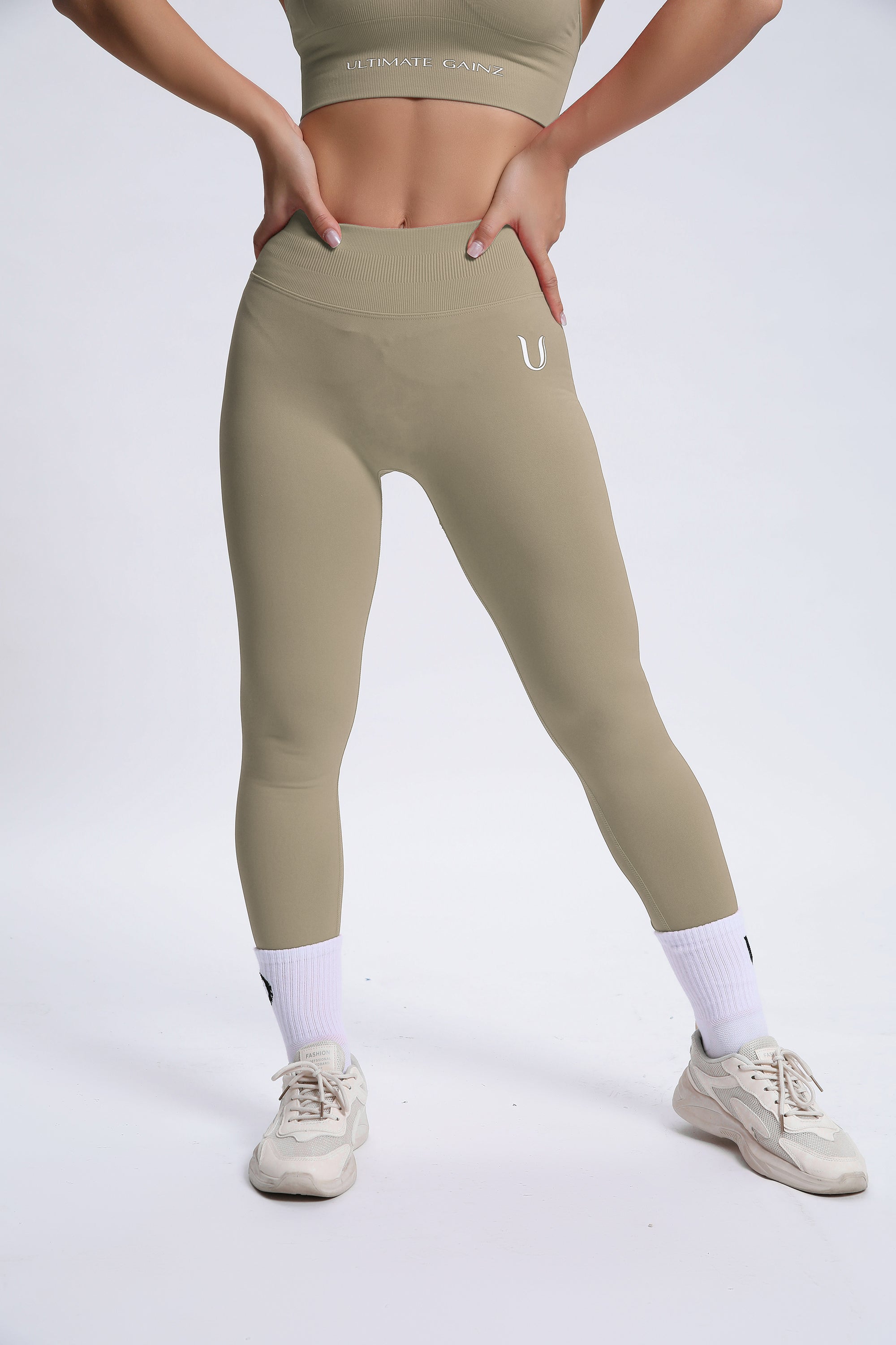 Joy | Leggings Scolpenti con Scrunch – Beige