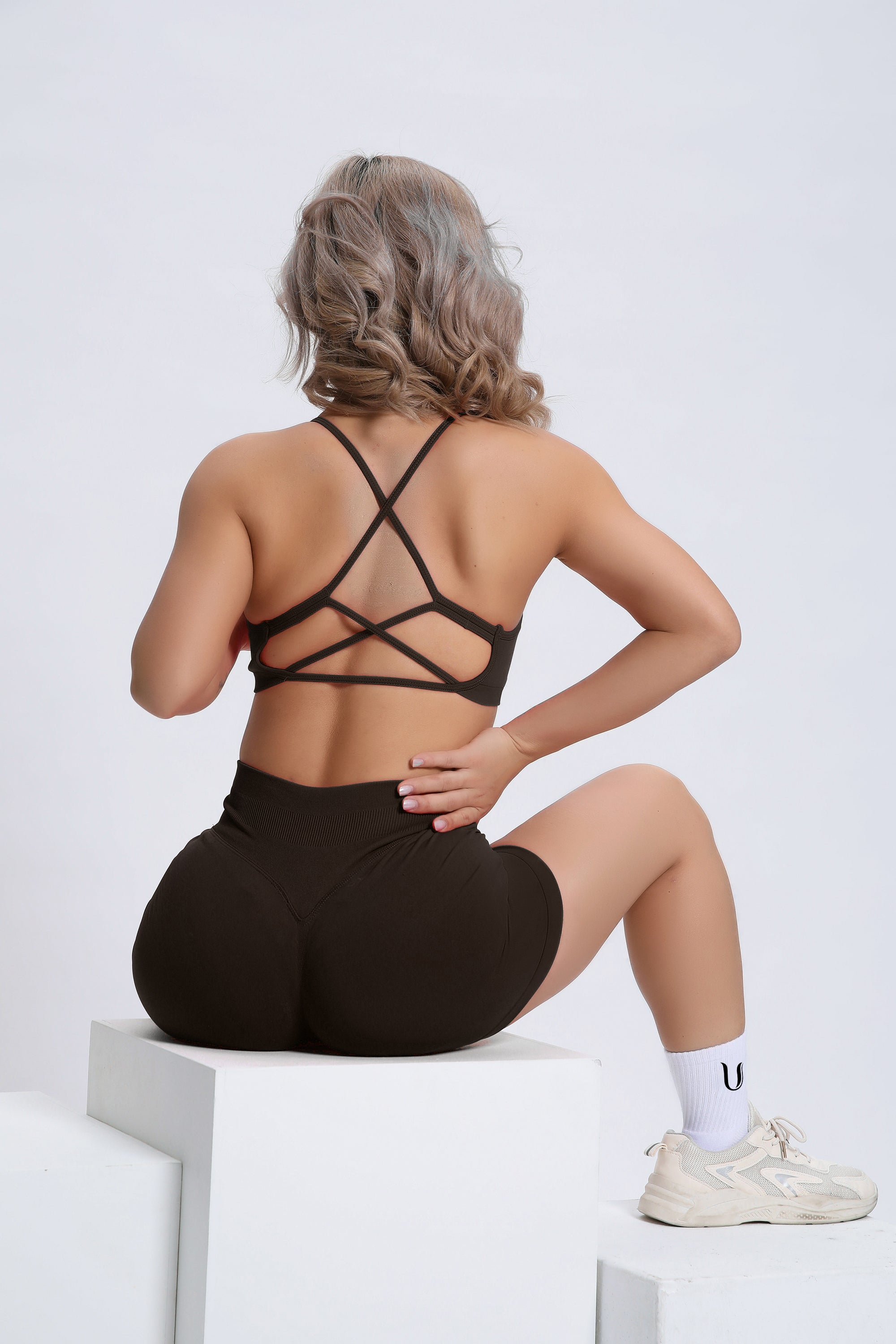 Joy | Shorts Scolpenti con Scrunch – Nero