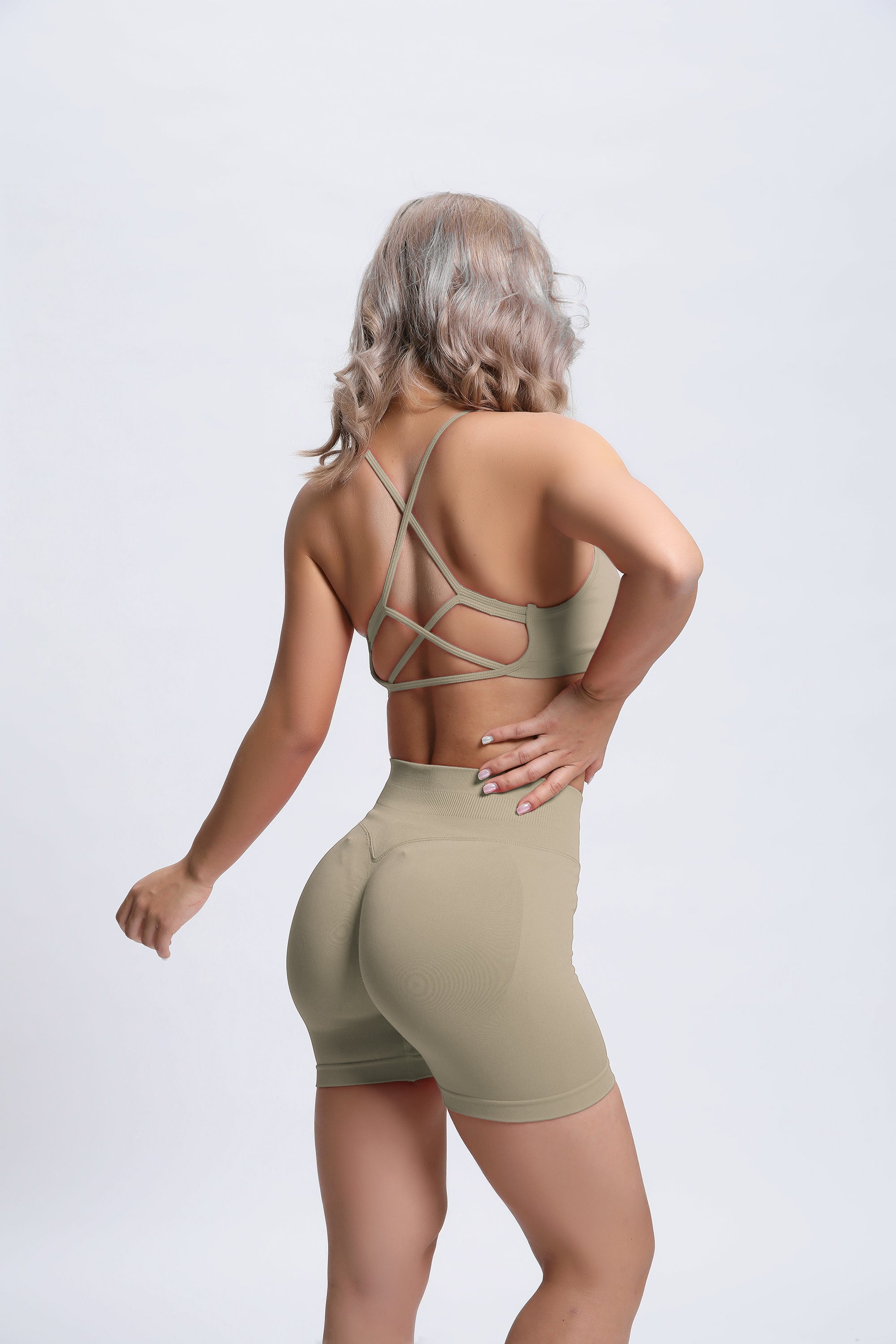Joy | Shorts Scolpenti con Scrunch – Verde