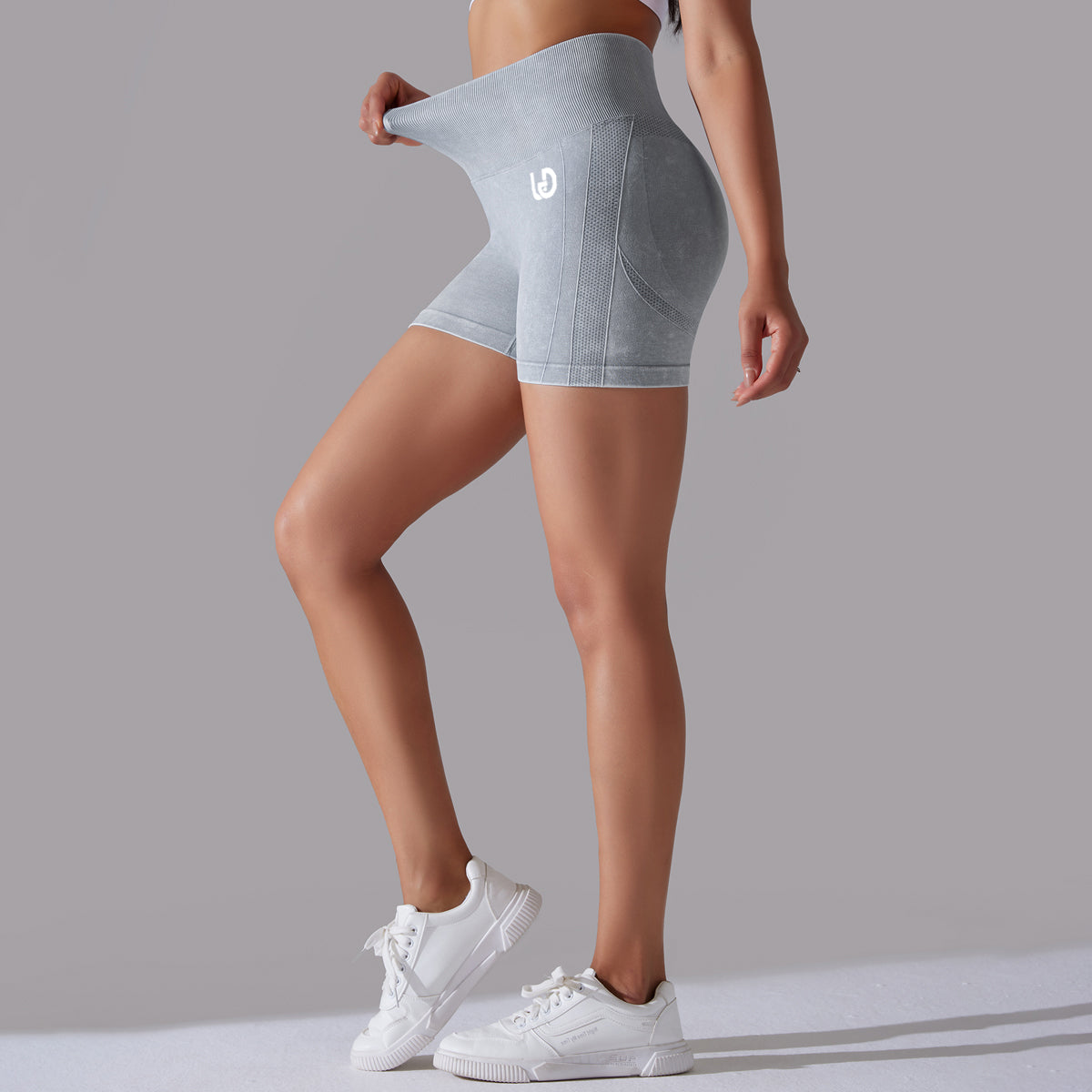 Jane | Short Scrunch Modelli - Grigio chiaro