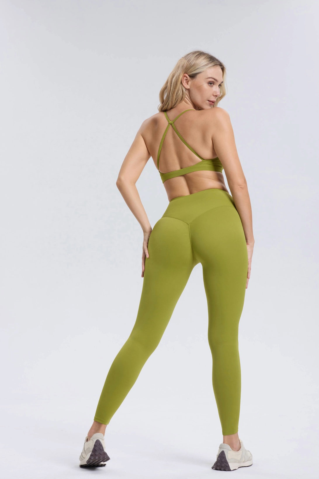 Set Hailey | Top e Leggings Senza Cuciture - Matcha